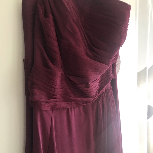 Vera Wang White David’s Bridal Bridesmaid Dress - Picture 6 of 8